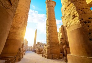 Luxor templom Karnak látható a luxori egynapos kirándulásainkon Hurghadából