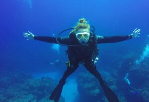 Scuba diving in the caymans