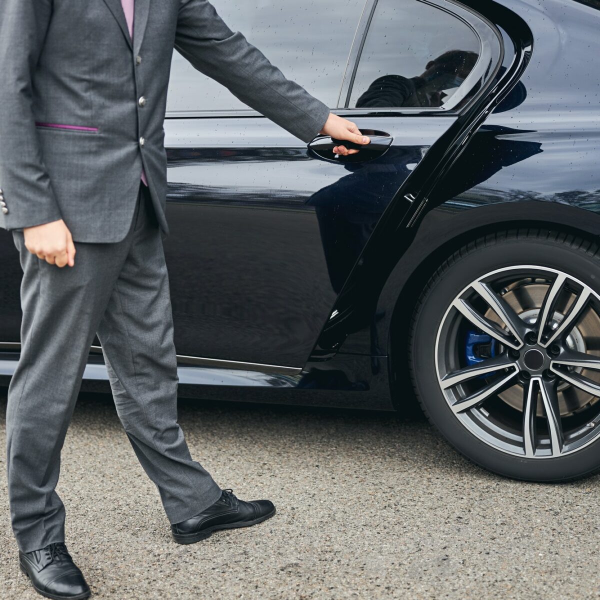 Luxury vehicle provided for a private airport transfer