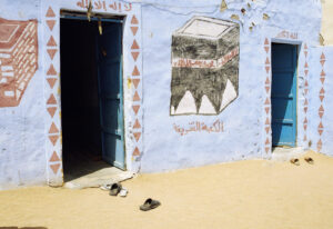 nubian-town-egypt_t20_8do3YJ