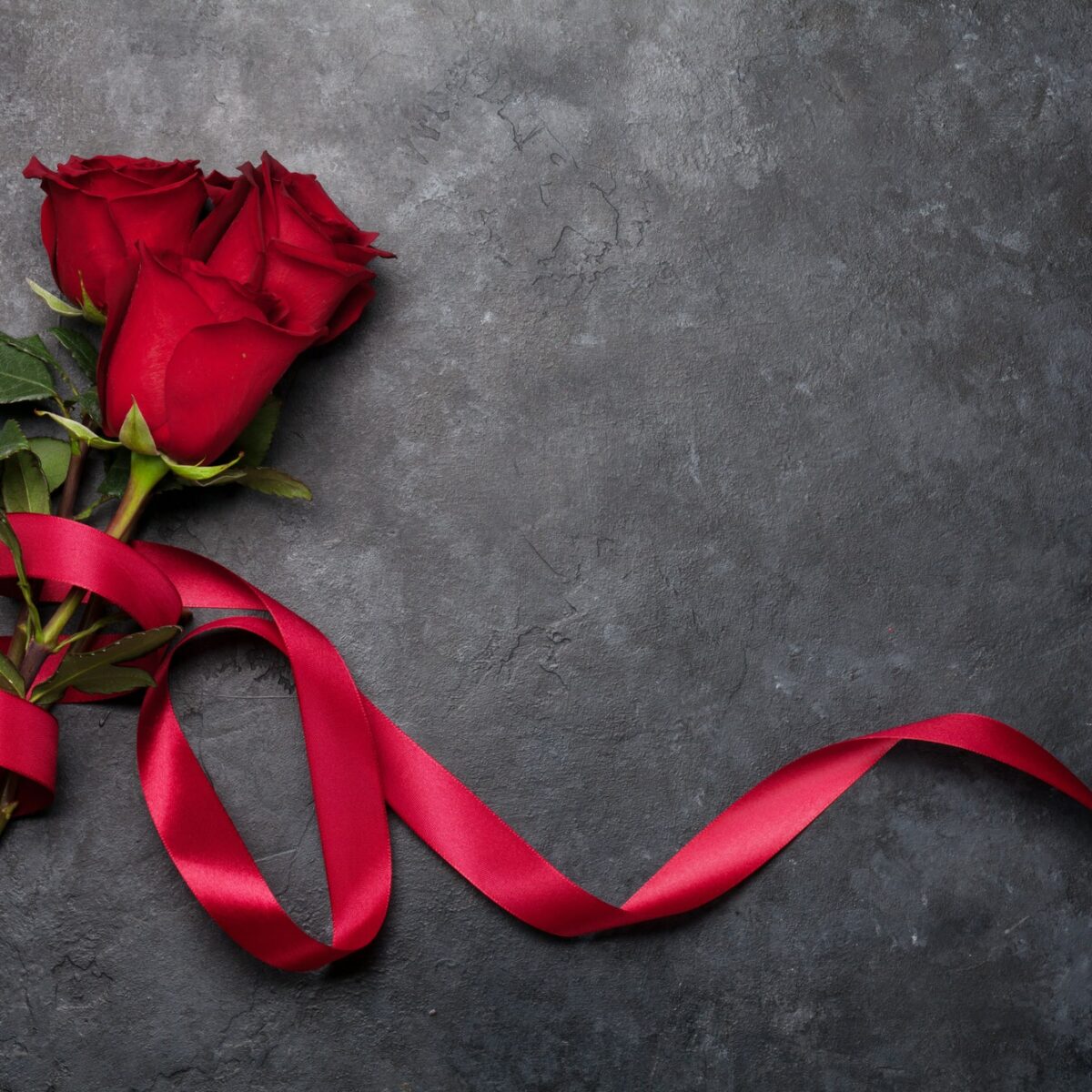 Valentines day card with rose flowers